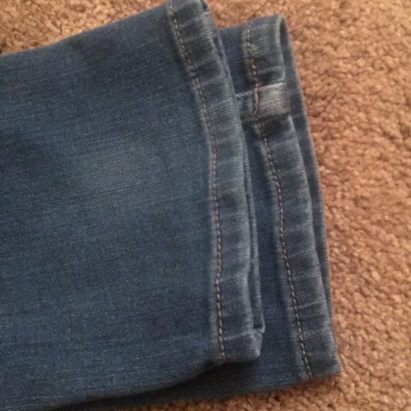 510  Levi’s - Picture 4 of 4